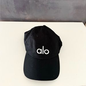 ALO YOGA Performance Cap